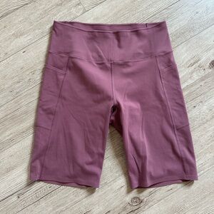 Uniqlo large high wasted shorts